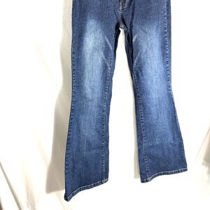 Women’s Tommy Hilfiger Jeans Flare Size 7R Medium Wash